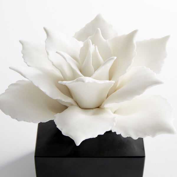 White Medium Calendine Sculpture, image 2