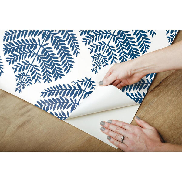 Hygge Fern Damask Blue And White Peel And Stick Wallpaper, image 5
