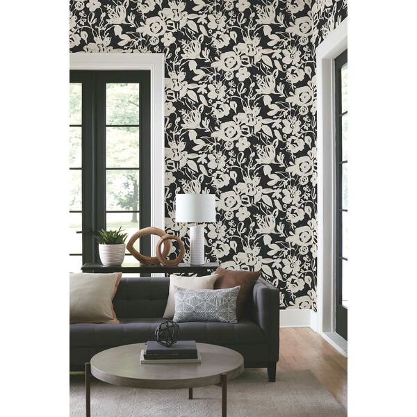 Brushstroke Floral Black Wallpaper, image 3
