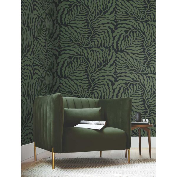 Fern Fronds Black Green Wallpaper, image 1
