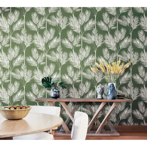 Waters Edge Green King Palm Silhouette Pre Pasted Wallpaper - SAMPLE SWATCH ONLY, image 4