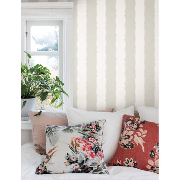 Grandmillennial Off White Scalloped Stripe Pre Pasted Wallpaper - SAMPLE SWATCH ONLY, image 3