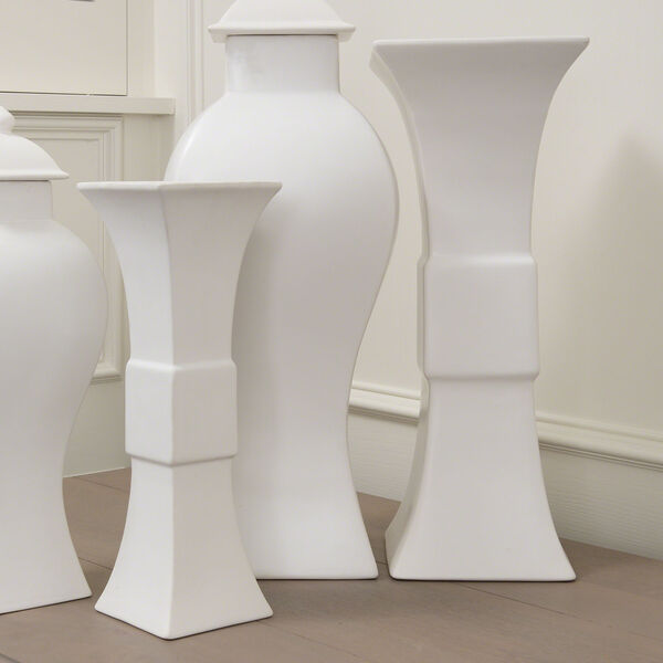 Williamsburg Matte White Large Garniture Vase Only, image 1