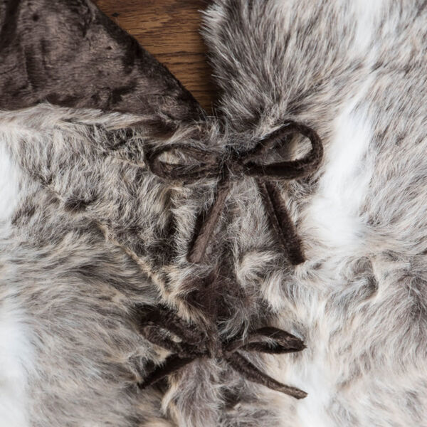 Snow Mink Brown 60-Inch Tree Skirt with Elegant And Plush Faux Fur Stripe Design, image 4