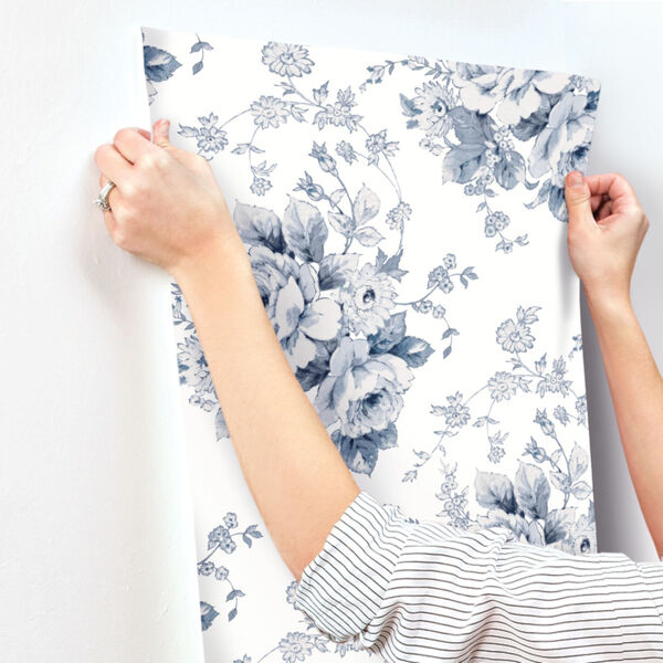 Simply Farmhouse Navy and White Heritage Rose Wallpaper, image 5