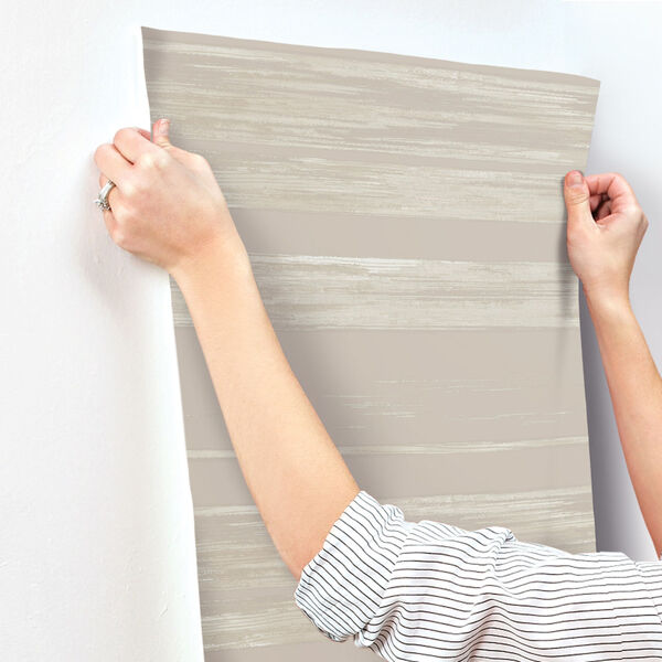 Ronald Redding 24 Karat Taupe Horizontal Dry Brush Wallpaper, image 3
