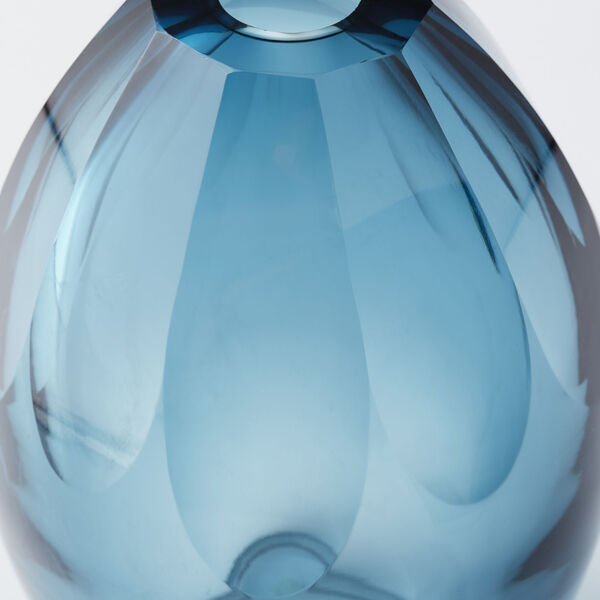 Blue Small Cressida Vase, image 2