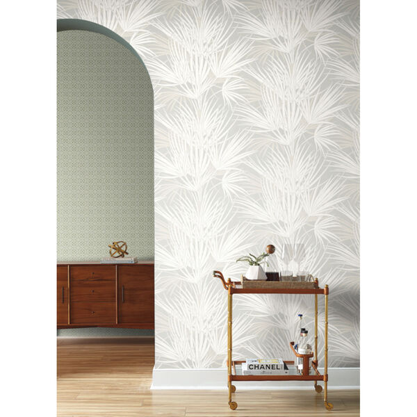 Silhouettes Gray Palmetto Wallpaper, image 1