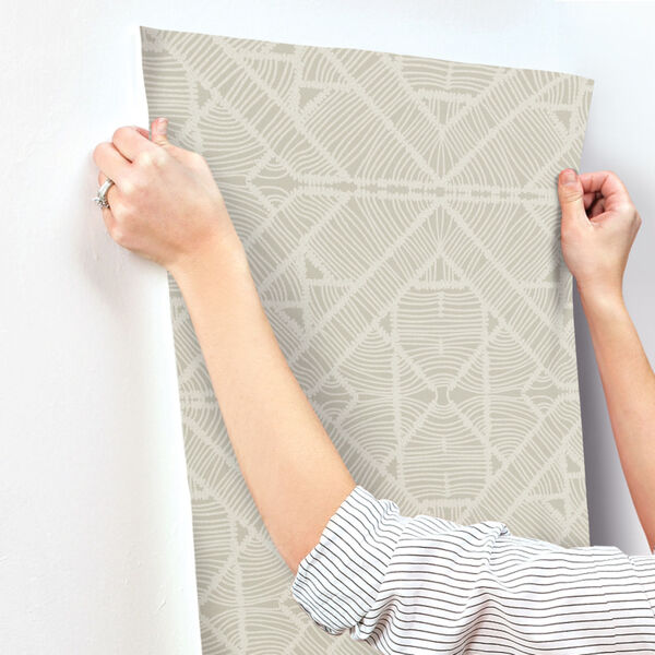 Tropics Taupe Diamond Macrame Pre Pasted Wallpaper - SAMPLE SWATCH ONLY, image 3