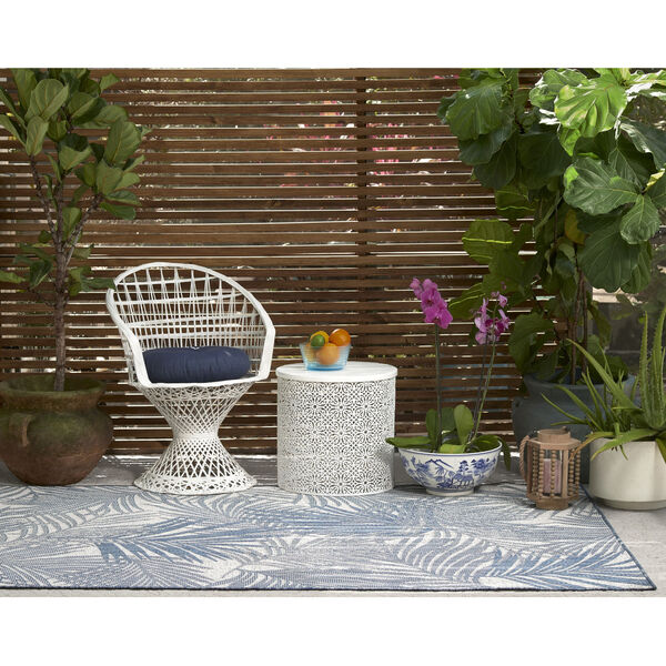 Riviera Blue and White Palm Indoor/Outdoor Rug, image 2