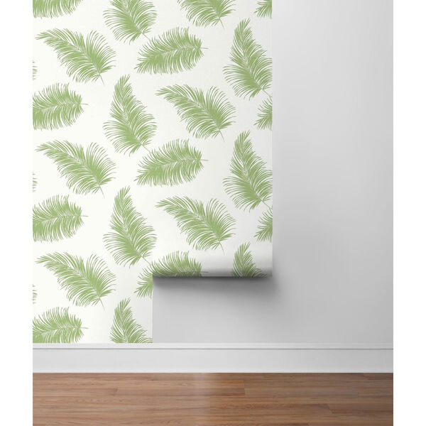 Lillian August Luxe Haven Green Tossed Palm Peel and Stick Wallpaper, image 4