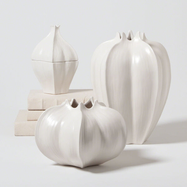 Studio A White Small Star Fruit Vase Only, image 1