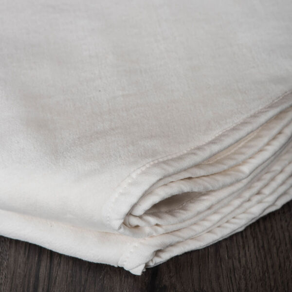 Silver Flakes White 60-Inch Tree Skirt with Elegant And Plush White Cotton Velvet, image 3