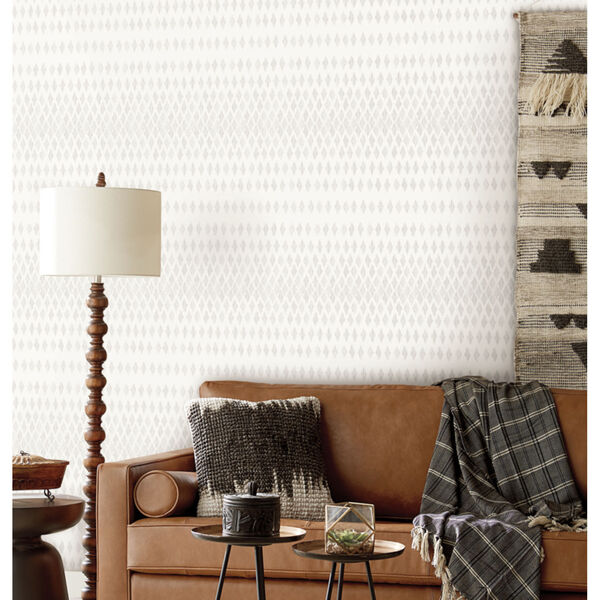 Simply Farmhouse White and Gray Diamond Ombre Wallpaper, image 1