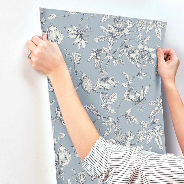 Passion Flower Toile Sky Blue Wallpaper, image 6