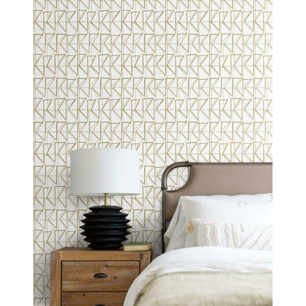 Risky Business III Gold Metallic Love Triangles Peel and Stick Wallpaper - SAMPLE SWATCH ONLY, image 3