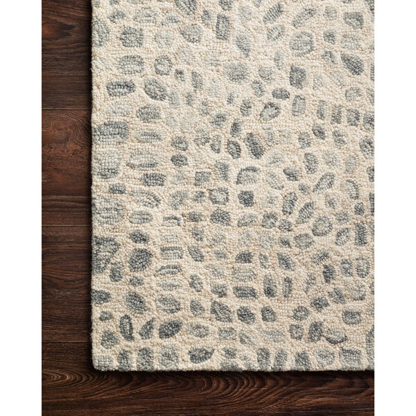 Masai Silver and Gray Square: 1 Ft. 6 In. x 1 Ft. 6 In. Rug, image 3