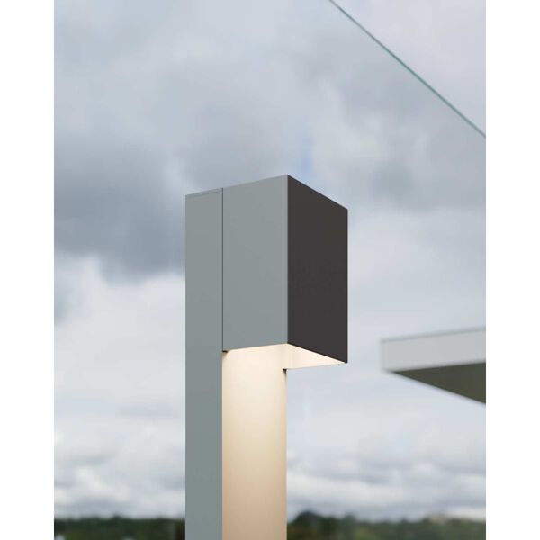 Inside-Out Box Textured Gray 28-Inch LED Bollard, image 6
