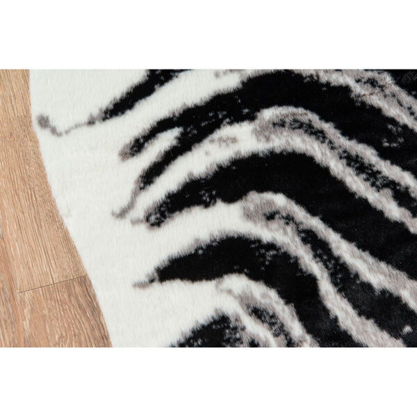 Acadia Zebra Black Rectangular: 5 Ft. 3 In. x 7 Ft. 10 In. Rug, image 4