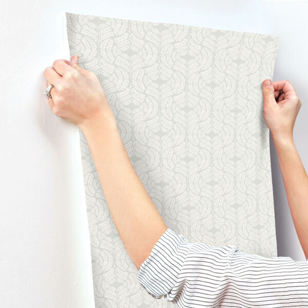 Handpainted  Light Gray Fern Tile Wallpaper, image 3