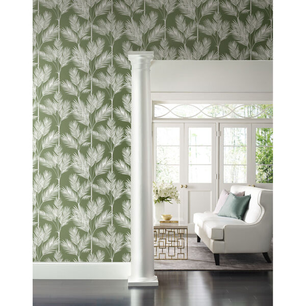 Waters Edge Green King Palm Silhouette Pre Pasted Wallpaper, image 1