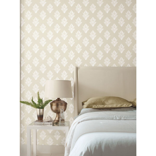 Cream and White 27 In. x 27 Ft. Lotus Motif Wallpaper, image 3