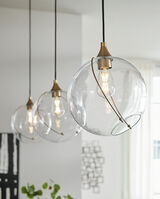 <p>Skye Mini Pendant in Heritage Brass</p>