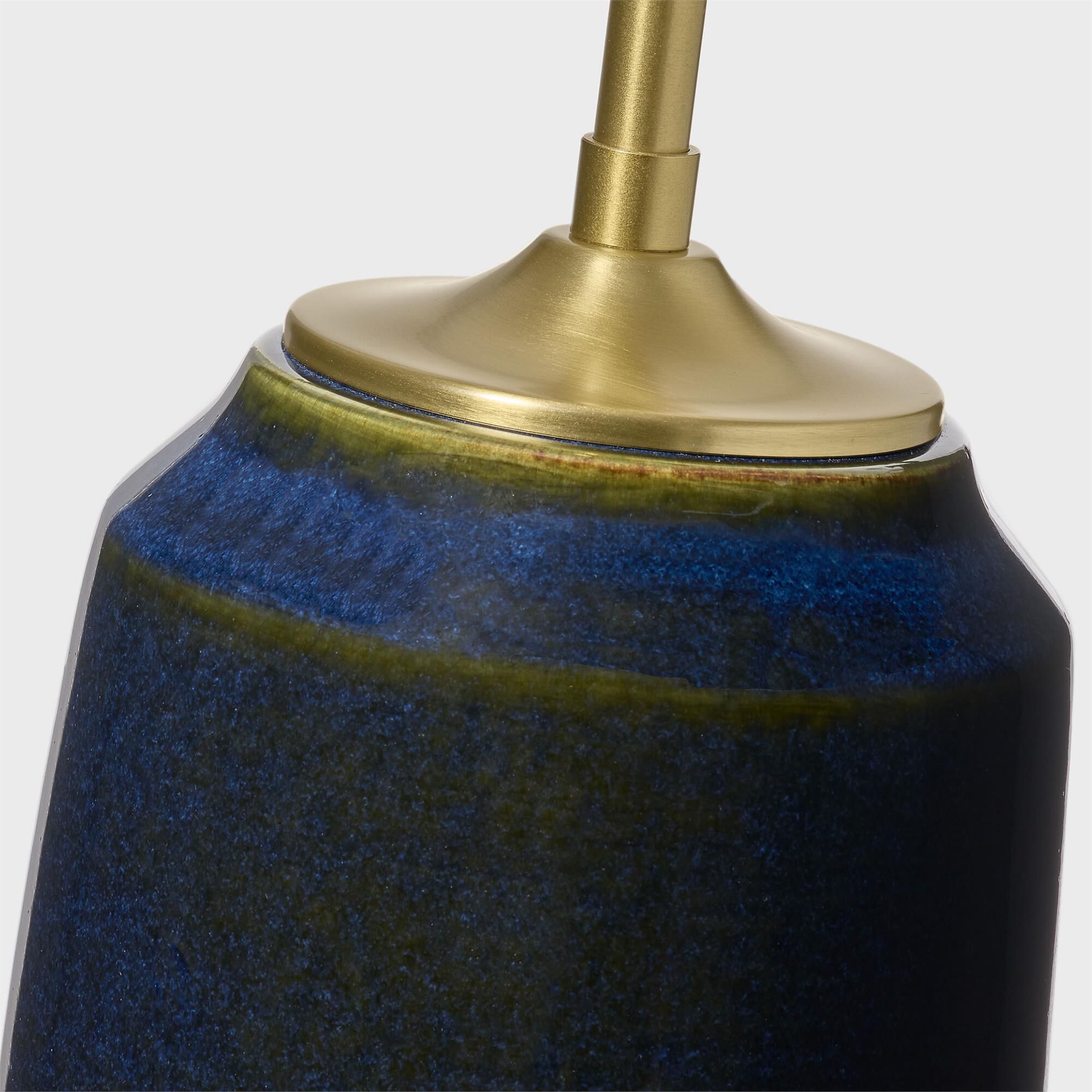 Thomas O'Brien Cato Medium Table Lamp