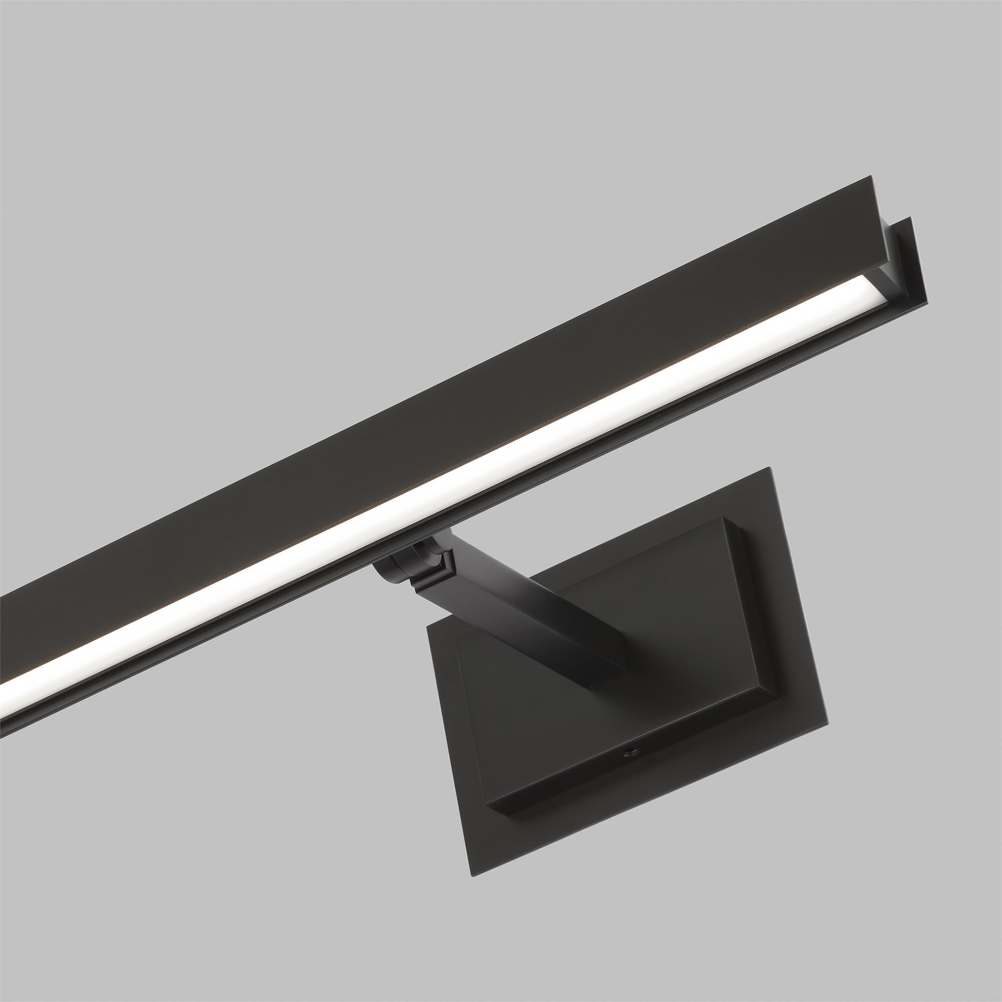 Sean Lavin Bau 18 Inch Picture Light