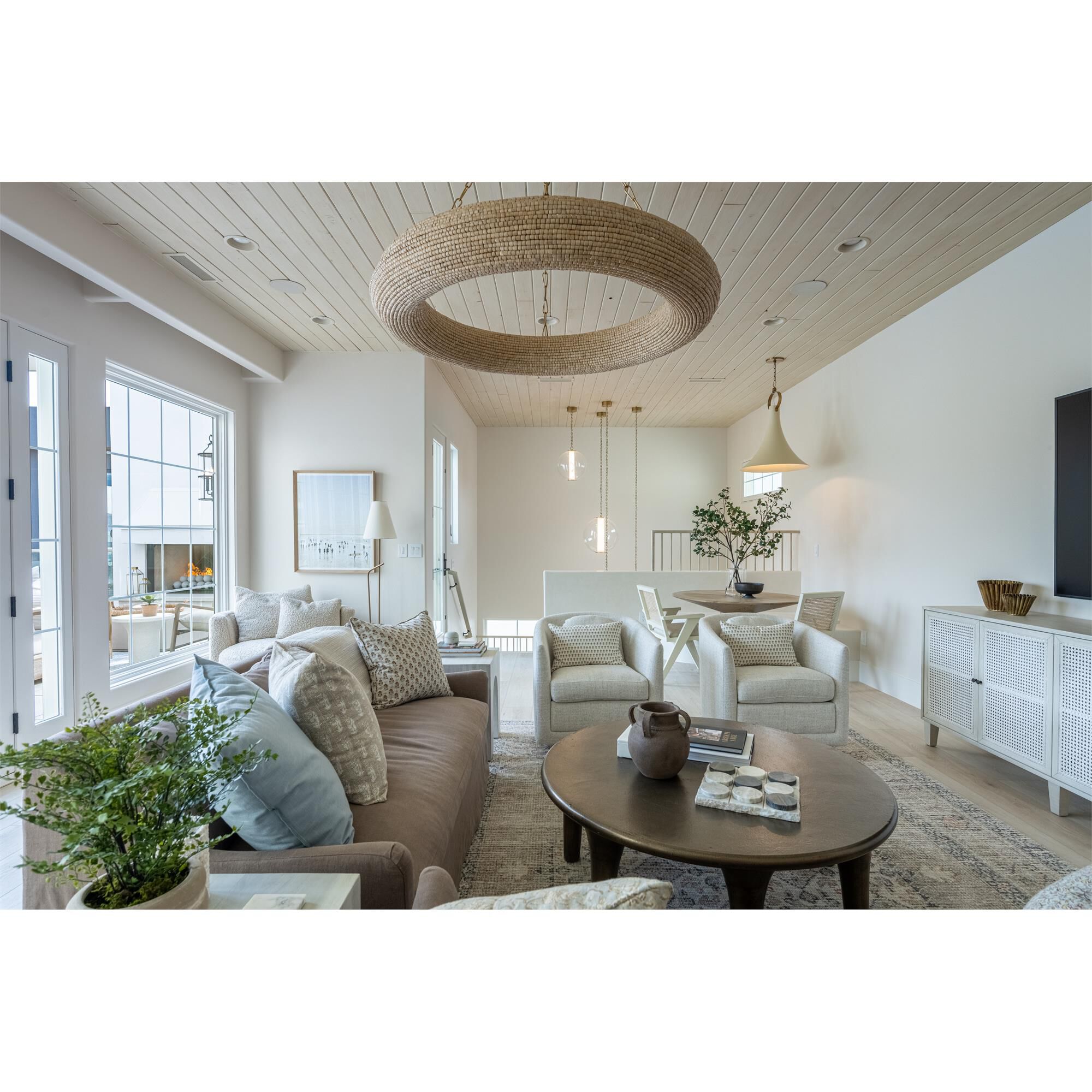 Pietra Medium Pendant Light