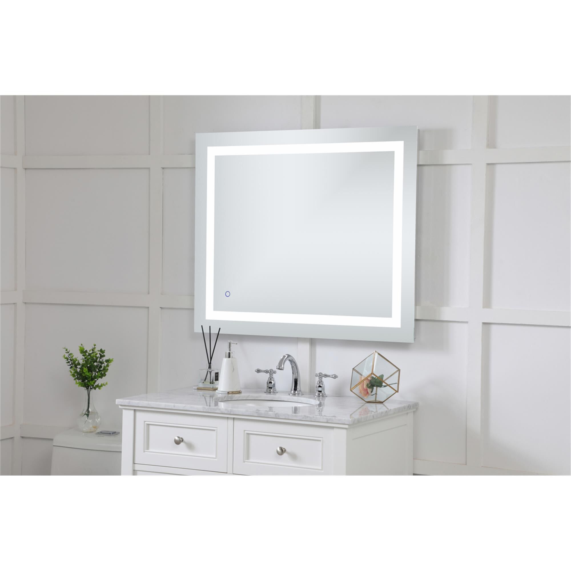 Helios 36 Inch LED Lighted Mirror