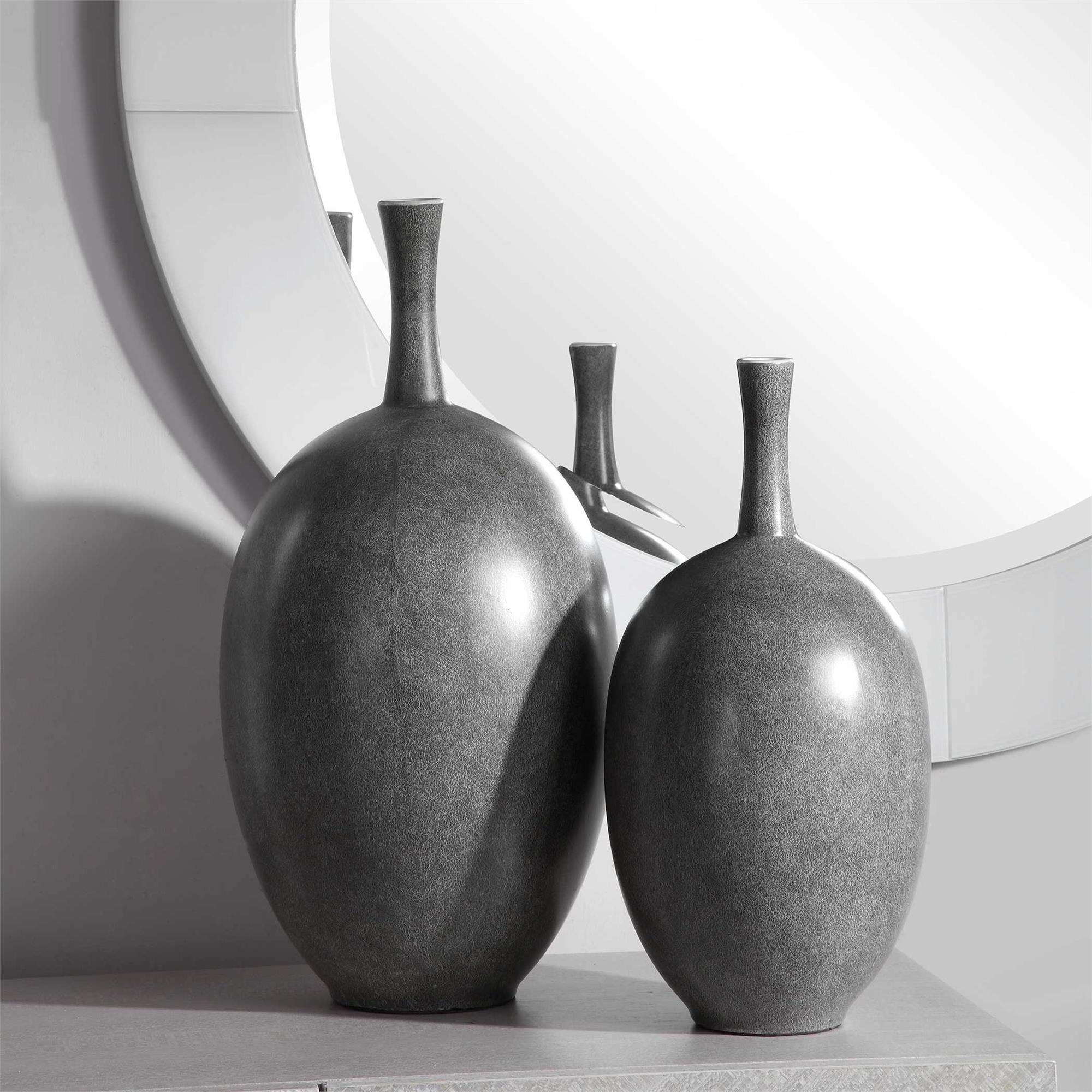 Riordan Vase