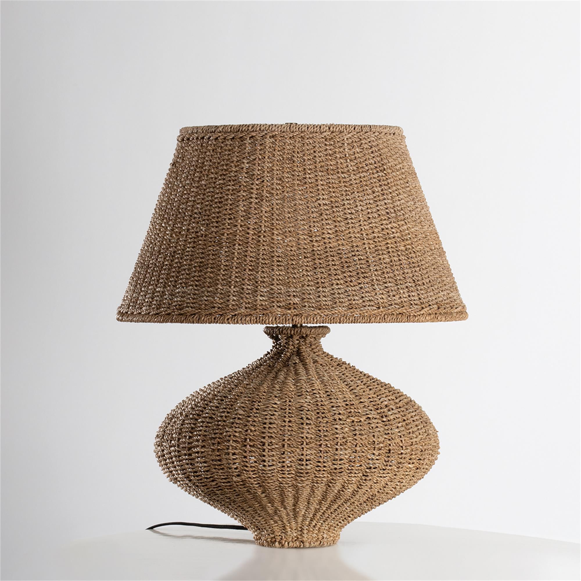 Nette Medium Table Lamp