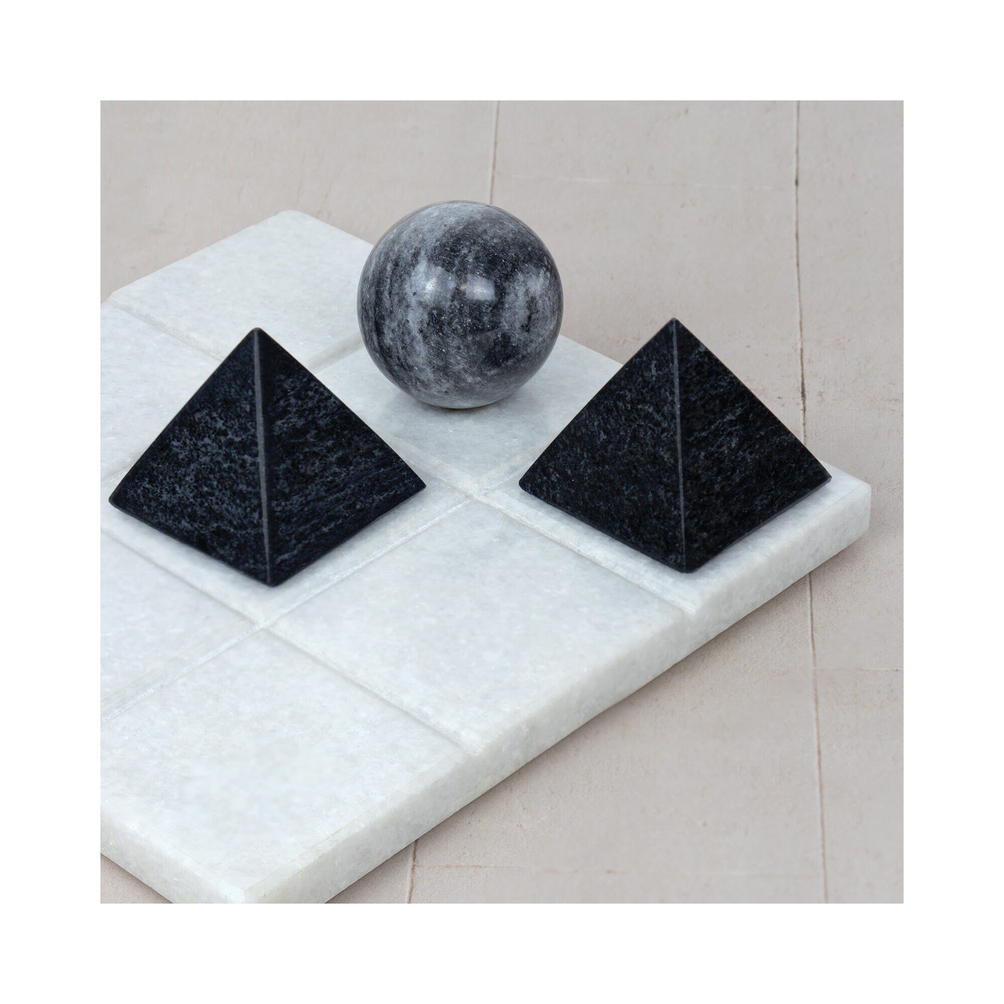 Tic Tac Toe Decorative Gameboard