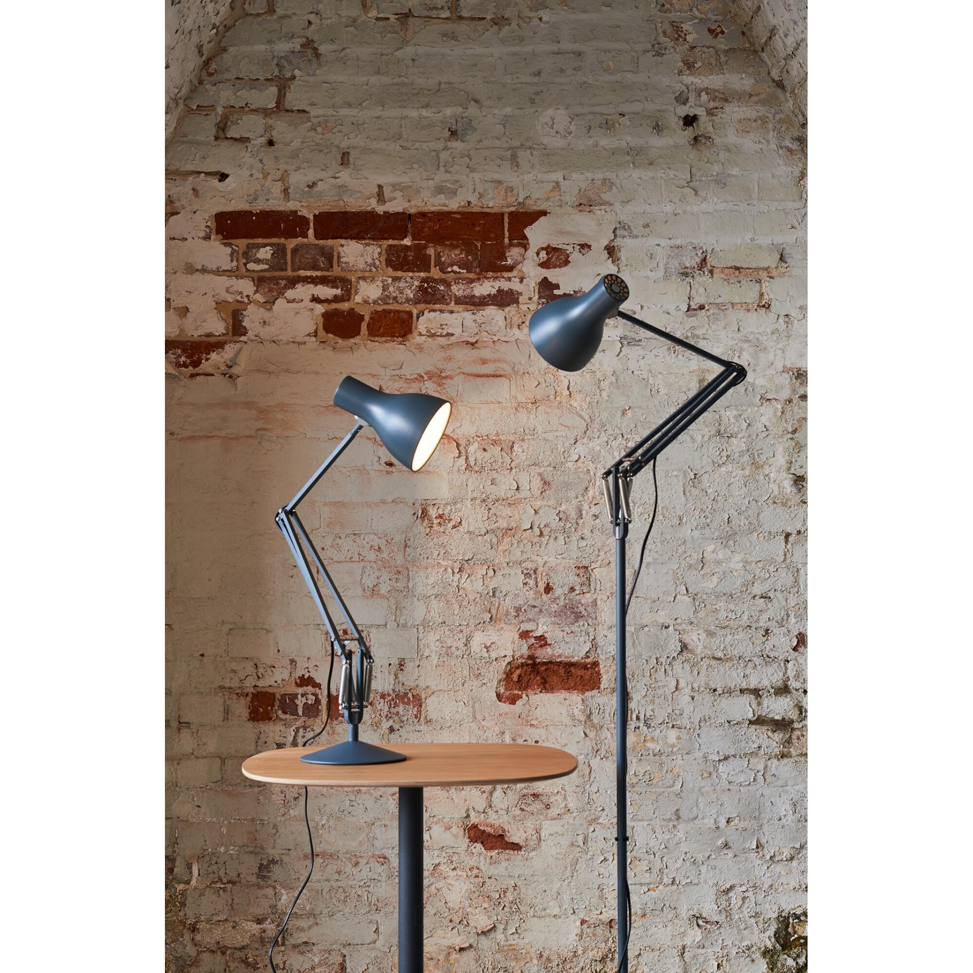 Type 75 42 Inch Reading Lamp
