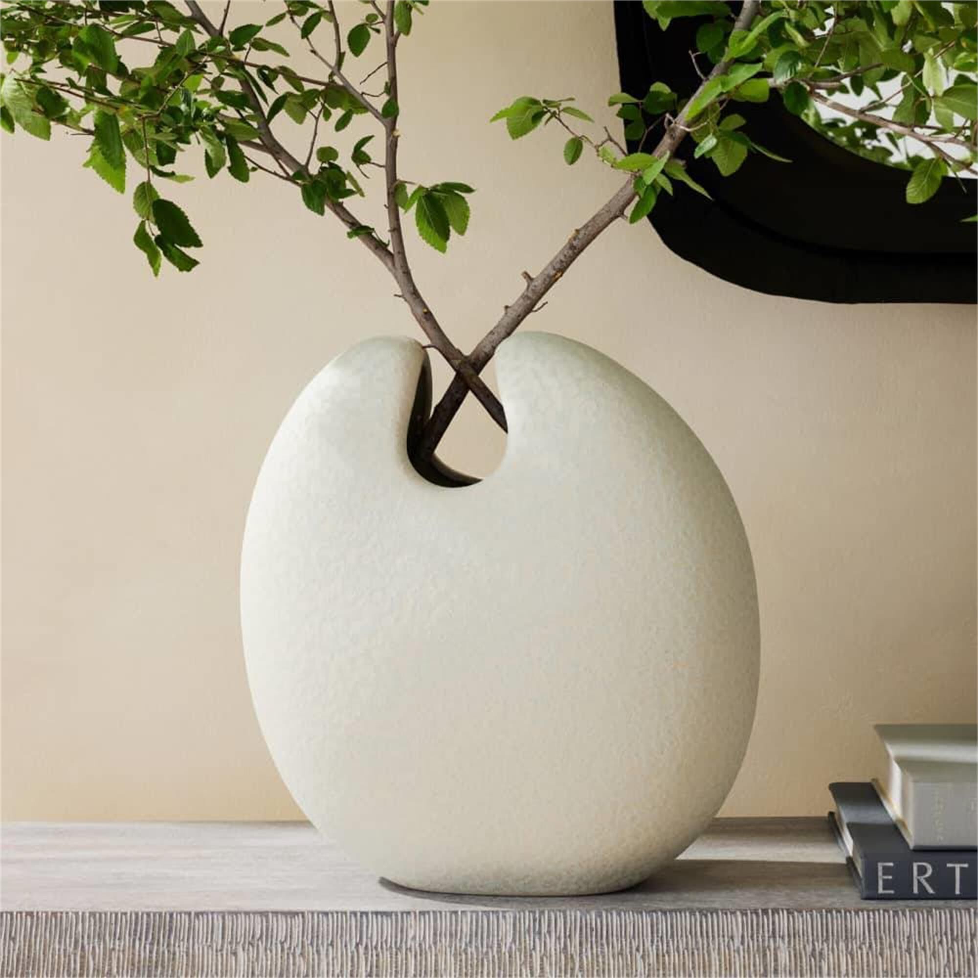 Genovia Vase