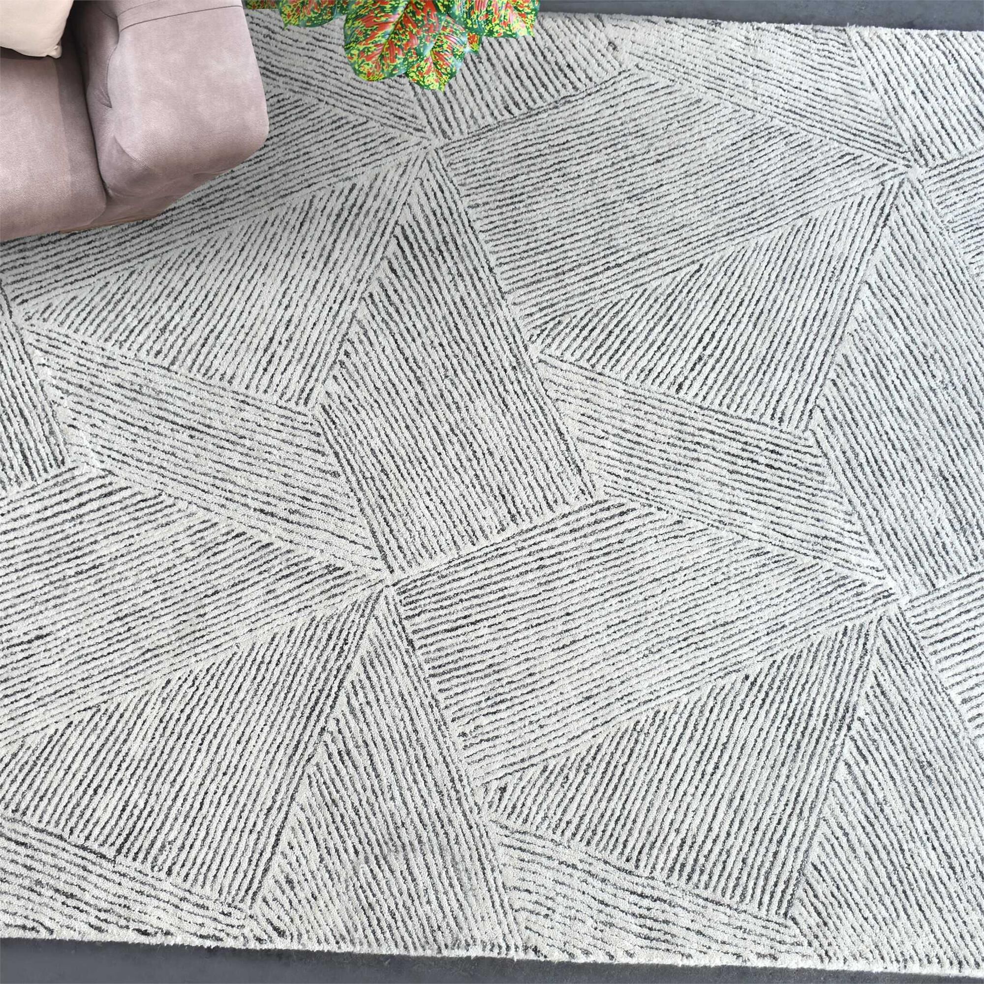 Paonia Hand Tufted Area Rug