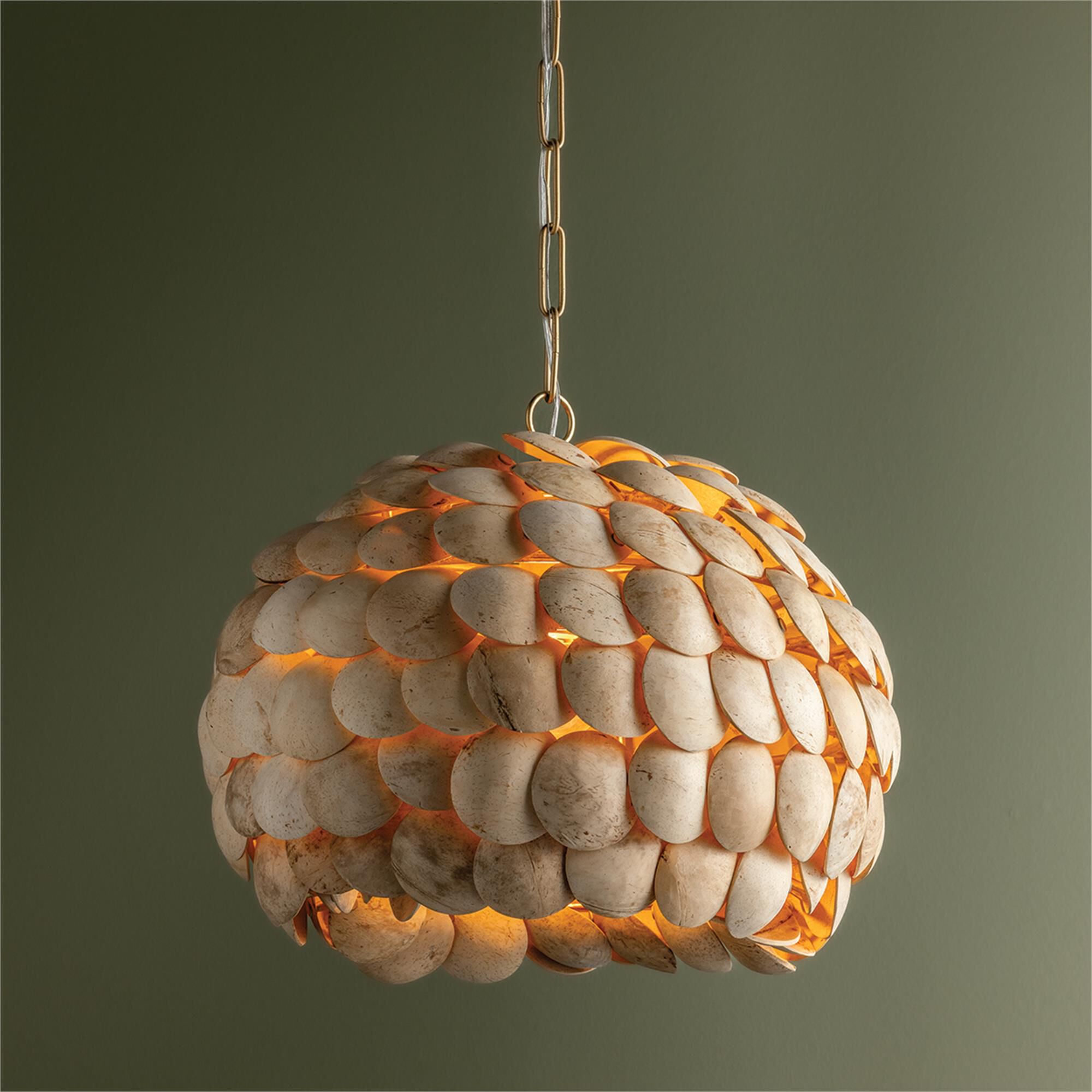 Edric Medium Pendant Light