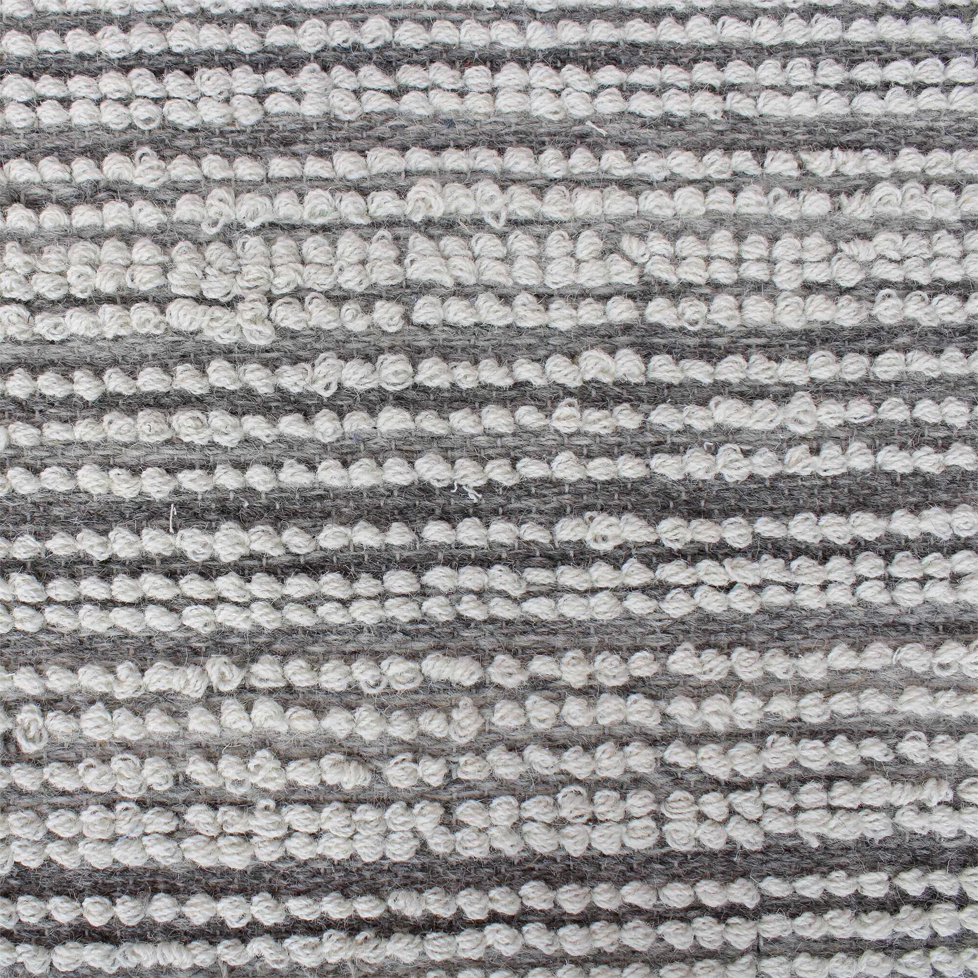 Salida Hand Knotted Wool Area Rug