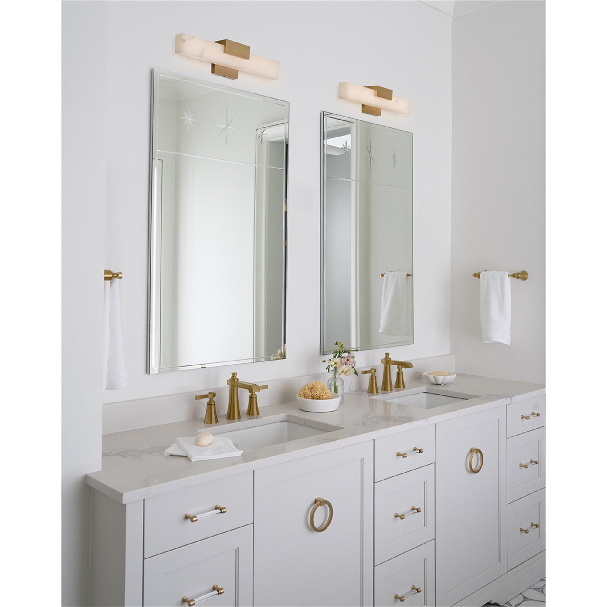 Cadiz 20 Inch Bath Vanity Light