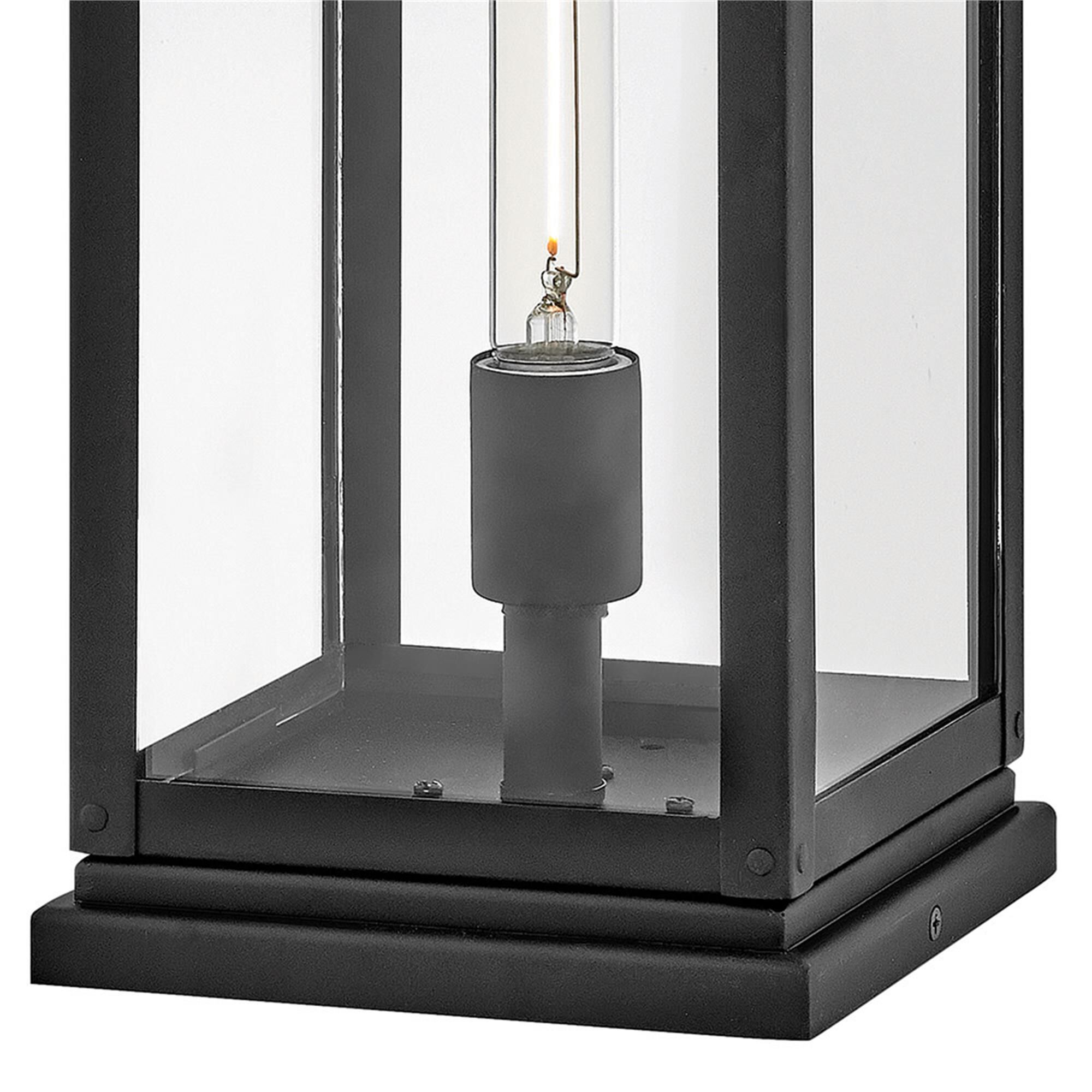 Max 17 Inch Outdoor Pier Lamp