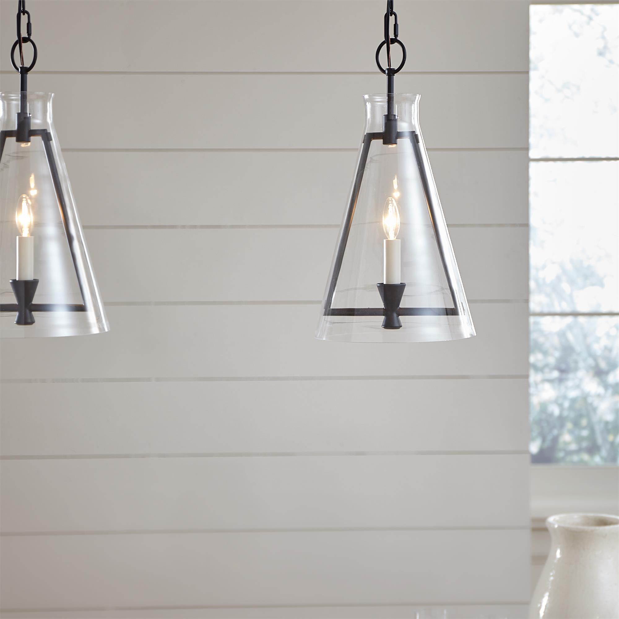 Chapman & Myers Keystone 21 Inch Mini Pendant