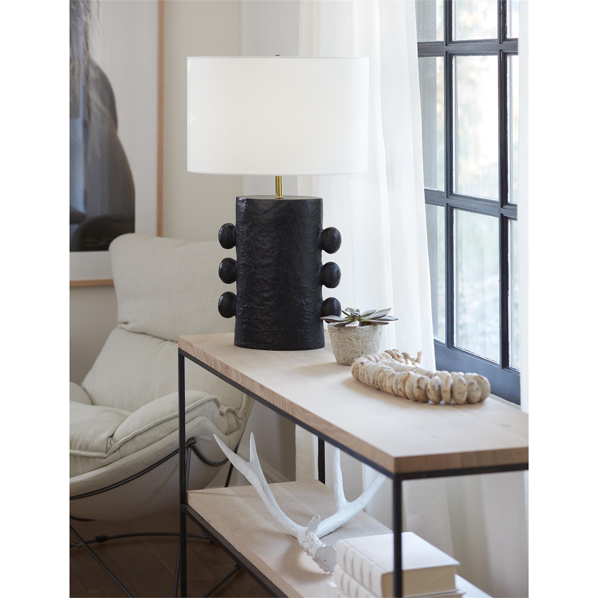 Maya Medium Table Lamp