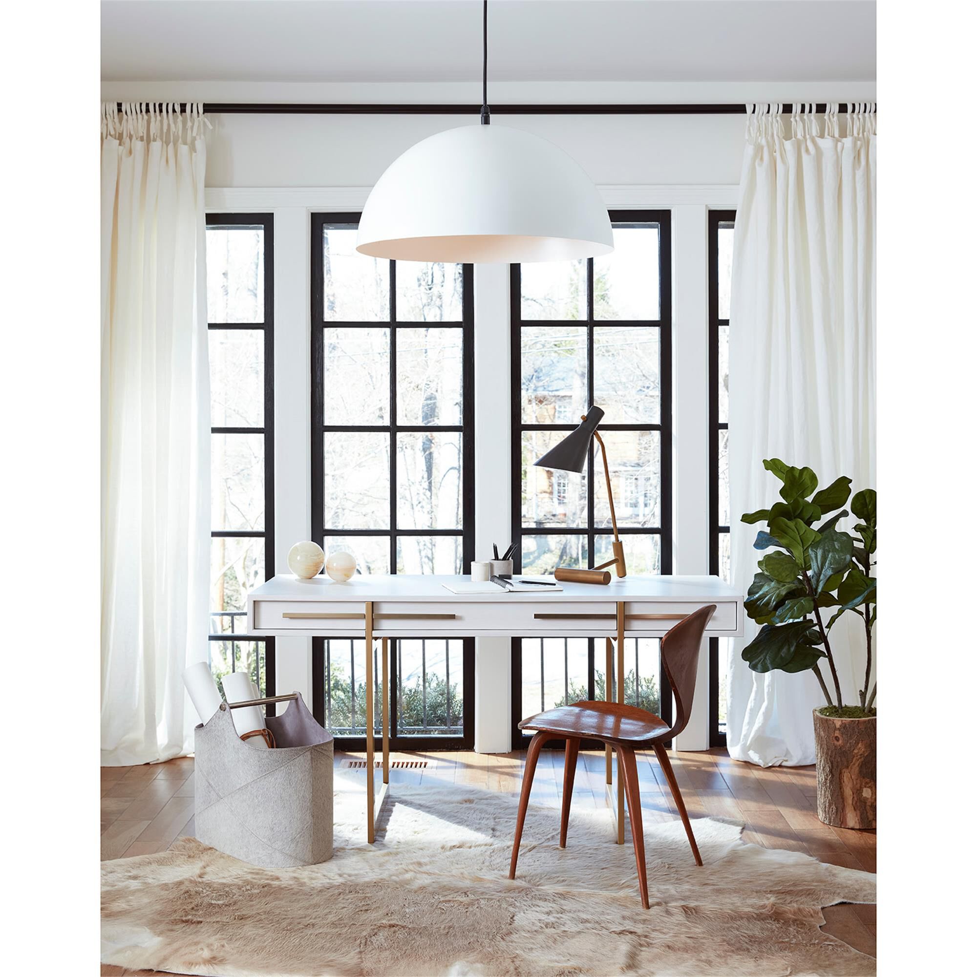 Peridot Medium Pendant Light