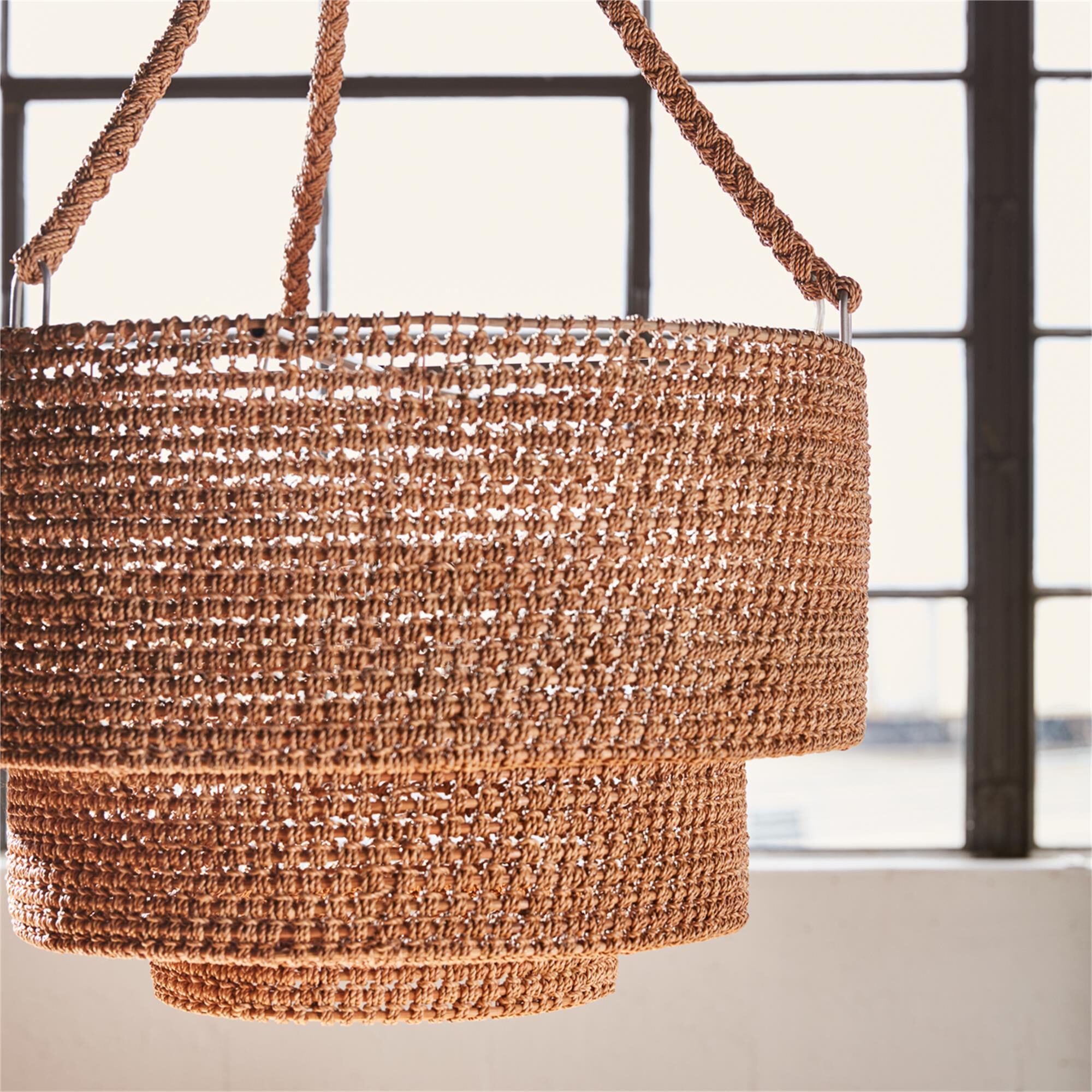 Veranda Medium Chandelier