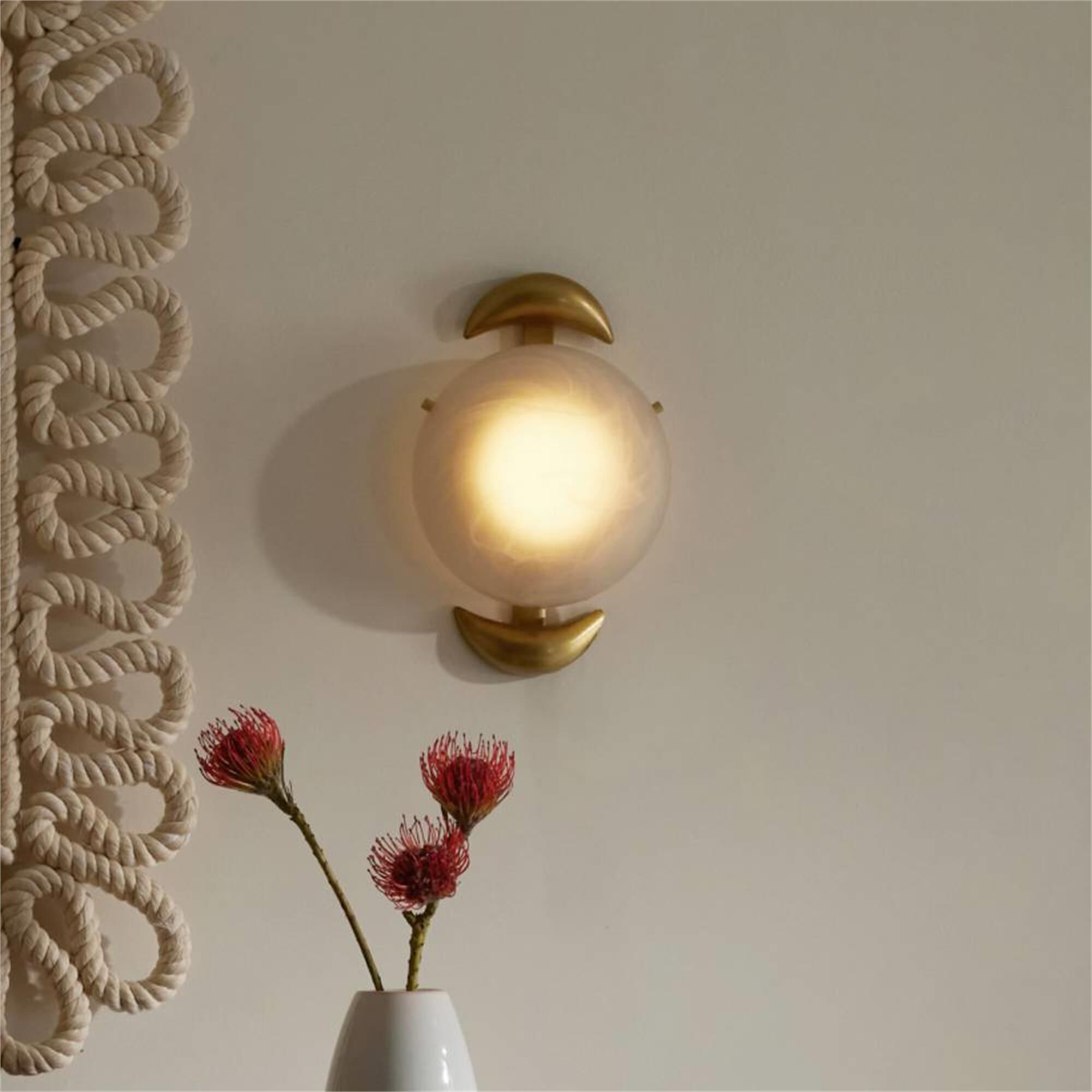 Laura Kirar Bo?te Medium Wall Sconce