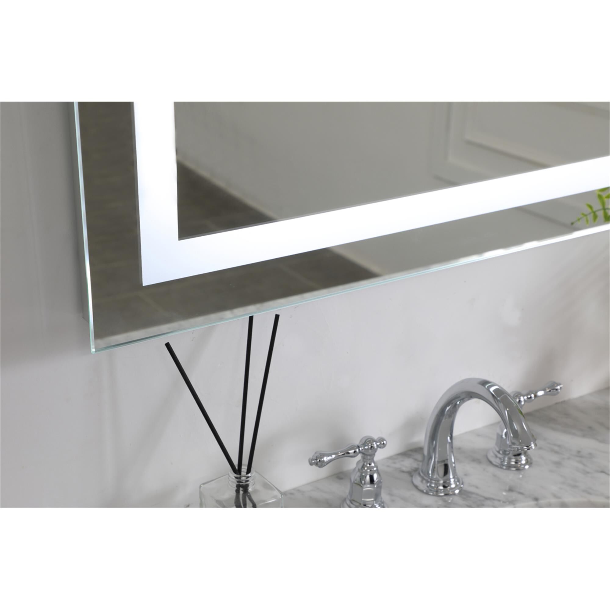 Nova 40 Inch LED Lighted Mirror