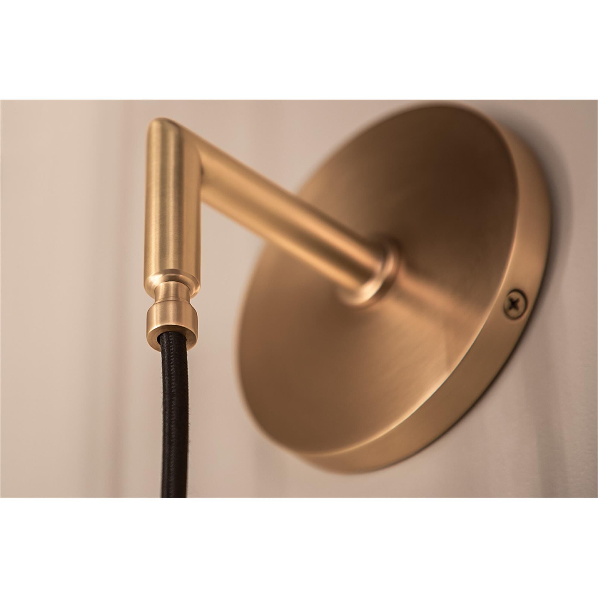 Alva Medium Wall Sconce