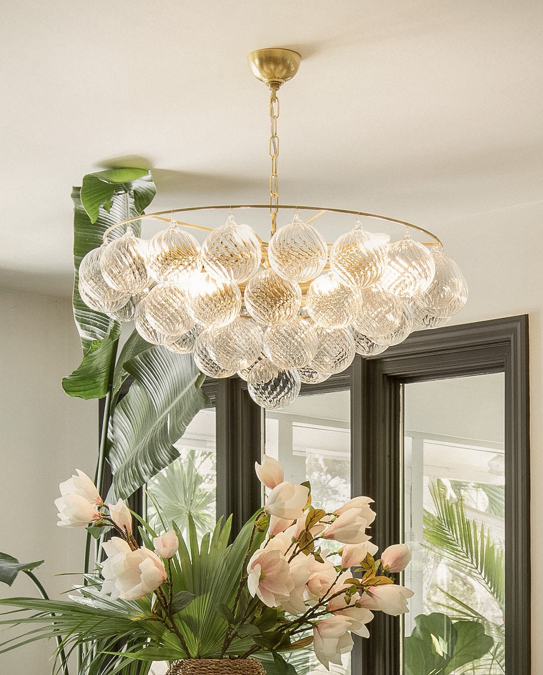 <p>Mimi Chandelier in Aged Brass</p>