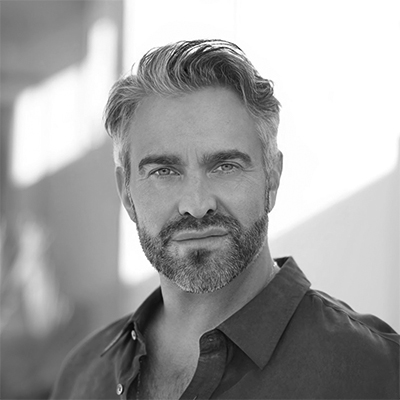 Martyn Lawrence Bullard